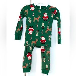 NWOT / Carter's Kids Green Santa and Reindeer Pajama Set / 2 T